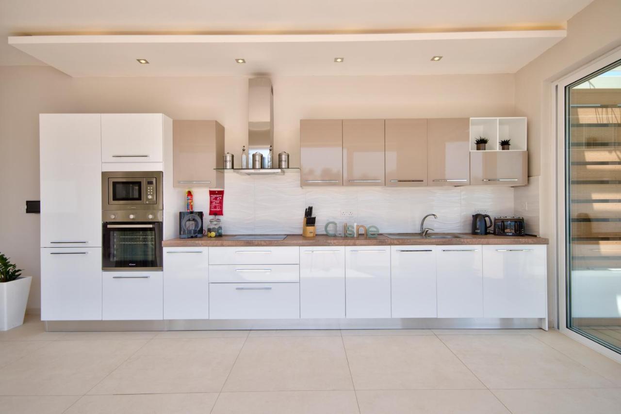 Luxury Villas Malta - Carob Hills resort Villa Goa Mellieħa Esterno foto